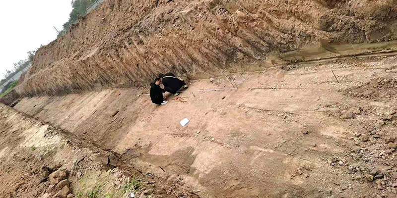 壹定发工业园制品堆场龙门吊基础开挖